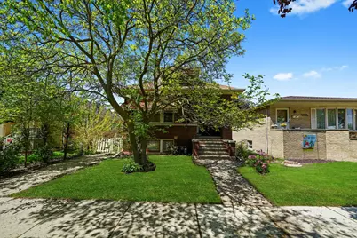 3732 Wisconsin Avenue, Berwyn, IL 60402 - Photo 1