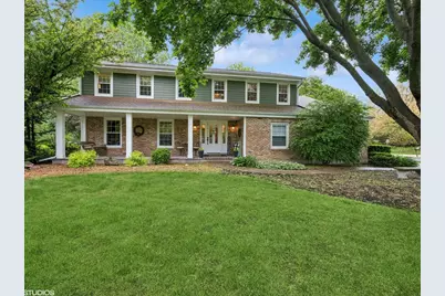 25 Lagoon Drive, Hawthorn Woods, IL 60047 - Photo 1