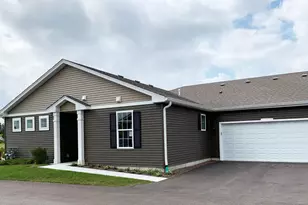 6463 Juniper Dr, Wonder Lake, IL 60097 - Photo 1