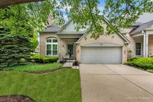 122 Versailles Ct, Bloomingdale, IL 60108 - Photo 1