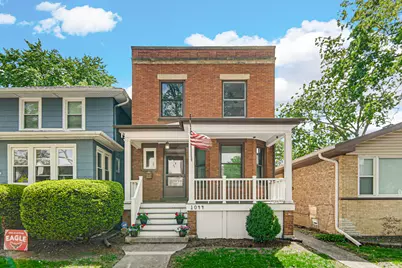 1044 S East Avenue, Oak Park, IL 60304 - Photo 1