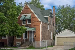 6945 S Eberhart Ave, Chicago, IL 60637 - Photo 1