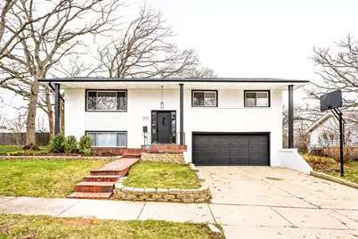 1034 Forest Lane, Lemont, IL 60439 - Photo 1