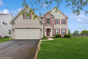 1847 Lake Shore Dr, Romeoville, IL 60446 - Photo 1