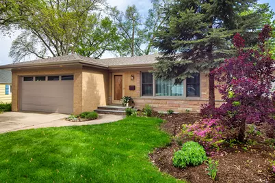 1706 Elm Avenue, Northbrook, IL 60062 - Photo 1