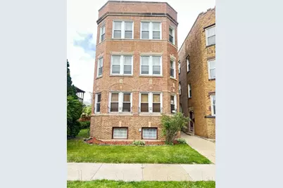 8552 S Bennett Avenue, Chicago, IL 60617 - Photo 1