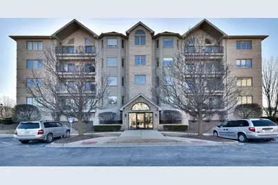 8525 Woodward Avenue #303, Woodridge, IL 60517 - Photo 1