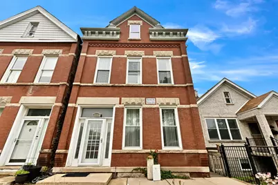 918 W 35th Place, Chicago, IL 60609 - Photo 1