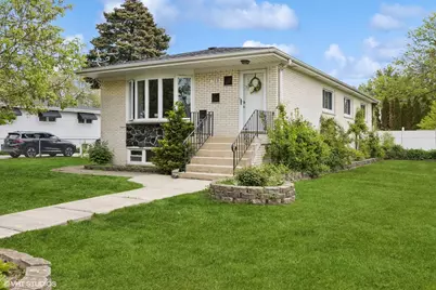769 N Eastland Street, Elmhurst, IL 60126 - Photo 1