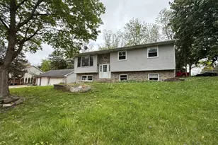 24631 W Clinton Ave, Round Lake, IL 60073 - Photo 1