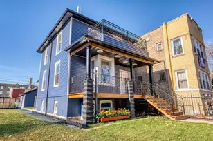 2152 N Tripp Ave, Chicago, IL 60639 - Photo 1