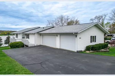 860 Breckenboro Road, Davis, IL 61019 - Photo 1