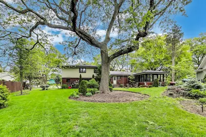 5100 Ellington Avenue, Western Springs, IL 60558 - Photo 1