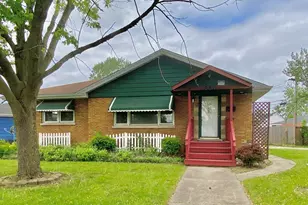 664 E 163rd St, South Holland, IL 60473 - Photo 1