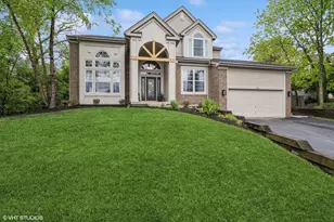 736 Saddlewood Dr, Wauconda, IL 60084 - Photo 1