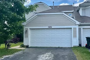 1484 Exeter Ln, South Elgin, IL 60177 - Photo 1