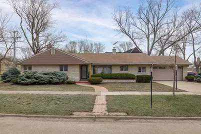 501 Byrd Road, Riverside, IL 60546 - Photo 1