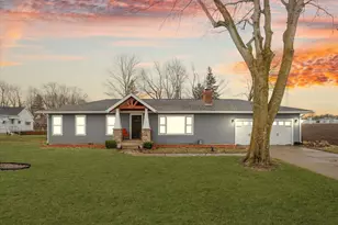 2225 County Rd 1700 N, Saint John, IL 61873 - Photo 1