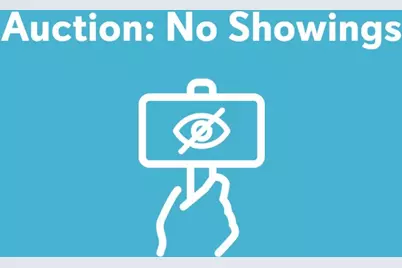 375 Madison Avenue, Calumet City, IL 60409 - Photo 1