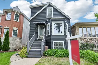 5031 W Byron Street, Chicago, IL 60641 - Photo 1