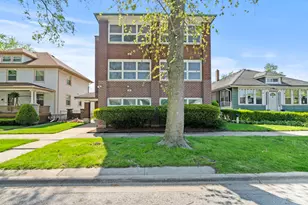 1412 Schilling Ave, Chicago Heights, IL 60411 - Photo 1