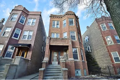 2336 W Iowa Street #3F, Chicago, IL 60622 - Photo 1