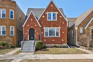 5712 N Meade Ave, Chicago, IL 60646 - Photo 1