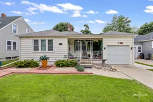 311 S Clifton Ave, Elgin, IL 60123 - Photo 1