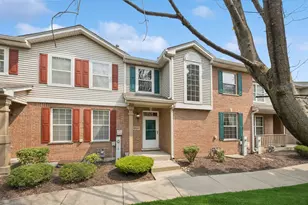 18582 W Point Dr, Tinley Park, IL 60477 - Photo 1