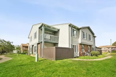 18 Fernwood Drive #18D, Bolingbrook, IL 60440 - Photo 1