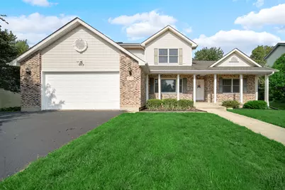 1515 Crayton Circle W, Dekalb, IL 60115 - Photo 1