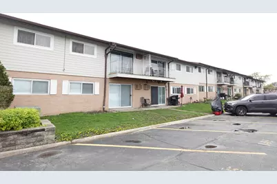 870 E Old Willow Road #146, Prospect Heights, IL 60070 - Photo 1