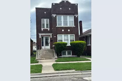 8327 S Crandon Avenue, Chicago, IL 60617 - Photo 1