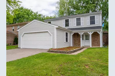 930 W Bryn Mawr Avenue, Roselle, IL 60172 - Photo 1