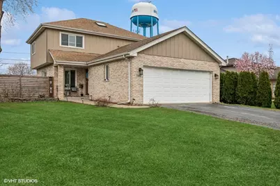 7146 S Oketo Avenue, Bridgeview, IL 60455 - Photo 1