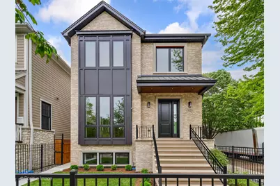 1853 W Barry Avenue, Chicago, IL 60657 - Photo 1