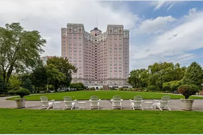5555 N Sheridan Road #308, Chicago, IL 60640 - Photo 1