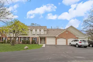 1406 Aldgate Ct, Wheeling, IL 60090 - Photo 1