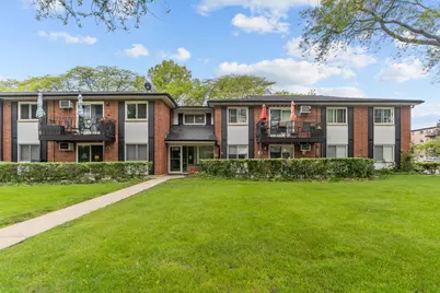 1210 N Dale Avenue #2I, Arlington Heights, IL 60004 - Photo 1