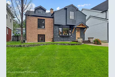 611 S Fern Avenue, Elmhurst, IL 60126 - Photo 1