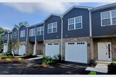 5400 135th Street, Crestwood, IL 60418 - Photo 1