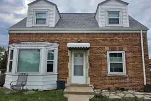 5805 N Canfield Ave, Chicago, IL 60631 - Photo 1