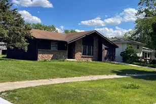 1410 Brentwood Pl, Joliet, IL 60435 - Photo 1