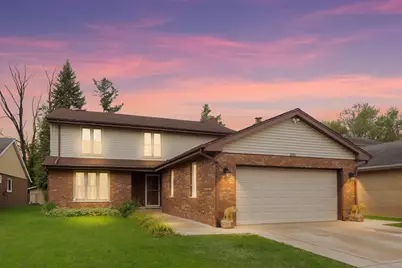 2015 Busse Highway, Des Plaines, IL 60016 - Photo 1