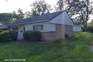 6 Marquette Pl, Park Forest, IL 60466 - Photo 1