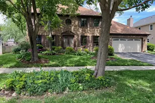 1263 Bainbridge Dr, Naperville, IL 60563 - Photo 1