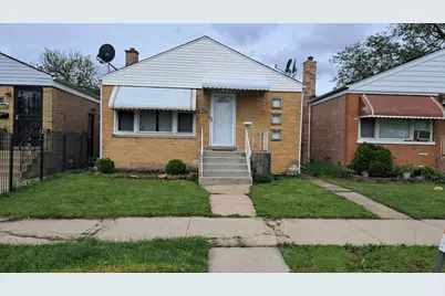 4542 S Lamon Avenue, Chicago, IL 60638 - Photo 1