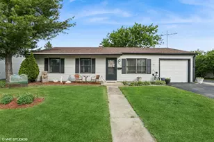 521 Montrose Dr, Romeoville, IL 60446 - Photo 1