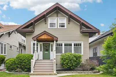 704 N Ridgeland Avenue, Oak Park, IL 60302 - Photo 1