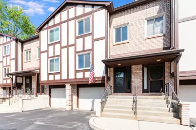 334 Ashland Avenue, Highwood, IL 60040 - Photo 1